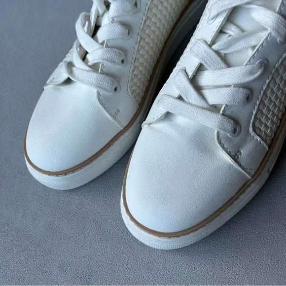 Susina ~ Monika Sneaker ~ Women’s Size 8 - Picture 5 of 16